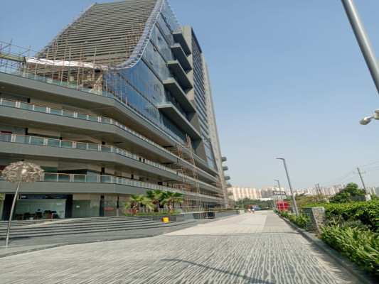 Galaxy Blue Sapphire Plaza in Greater Noida — photo 5