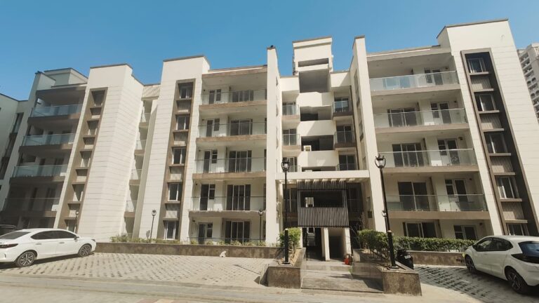 IITL NIMBUS THE EXPRESS PARK VIEW (TOWER I1, J1, K1) in Noida — photo 3