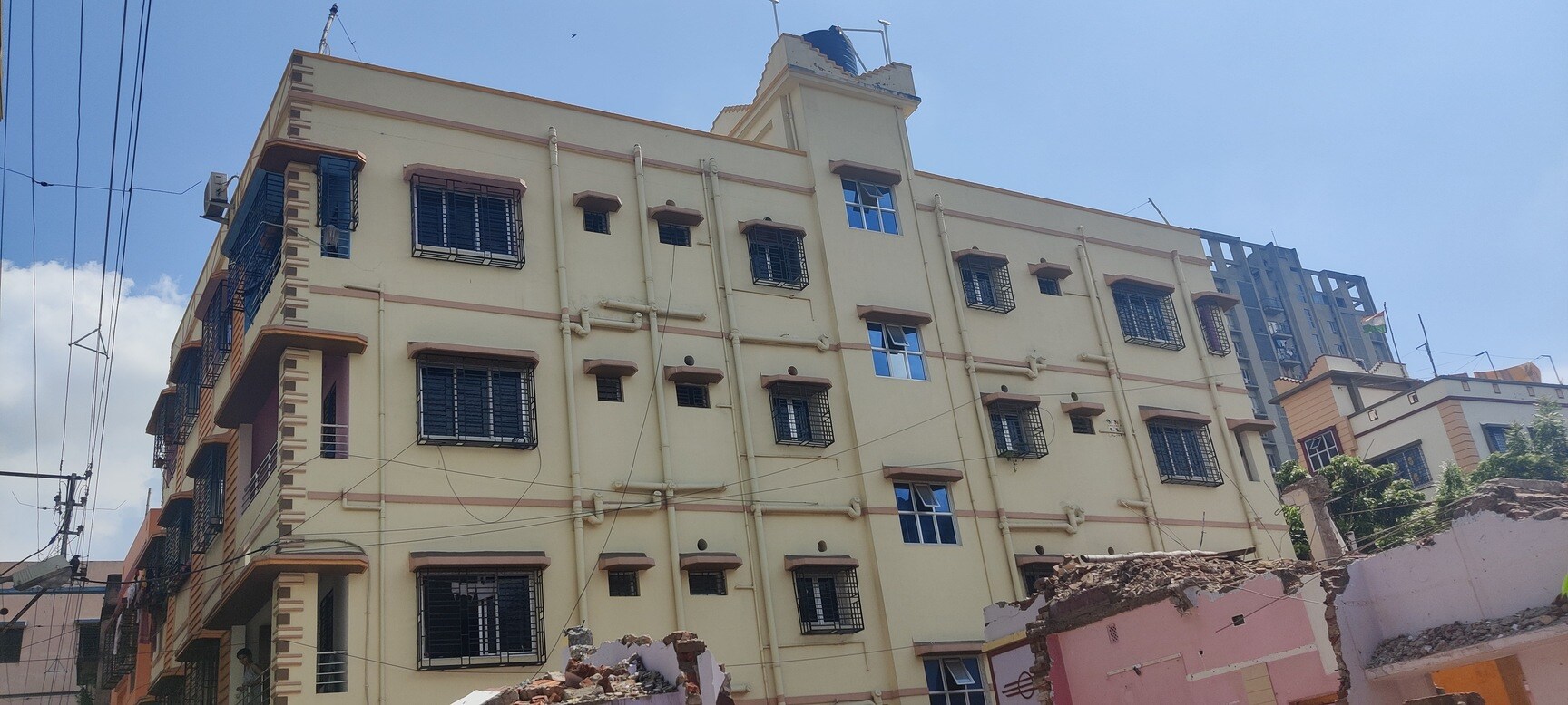 AMAR BASA-I in Kolkata — photo 1