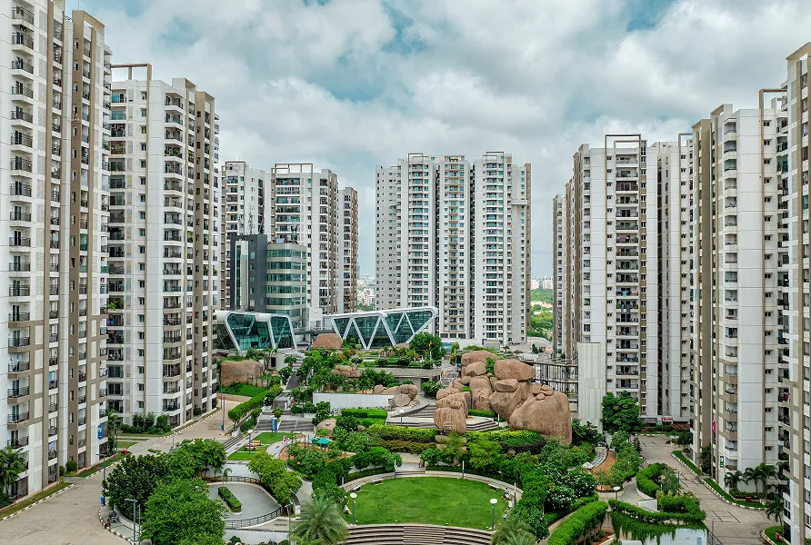 Cybercity Rainbow Vistas in Hyderabad — photo 1