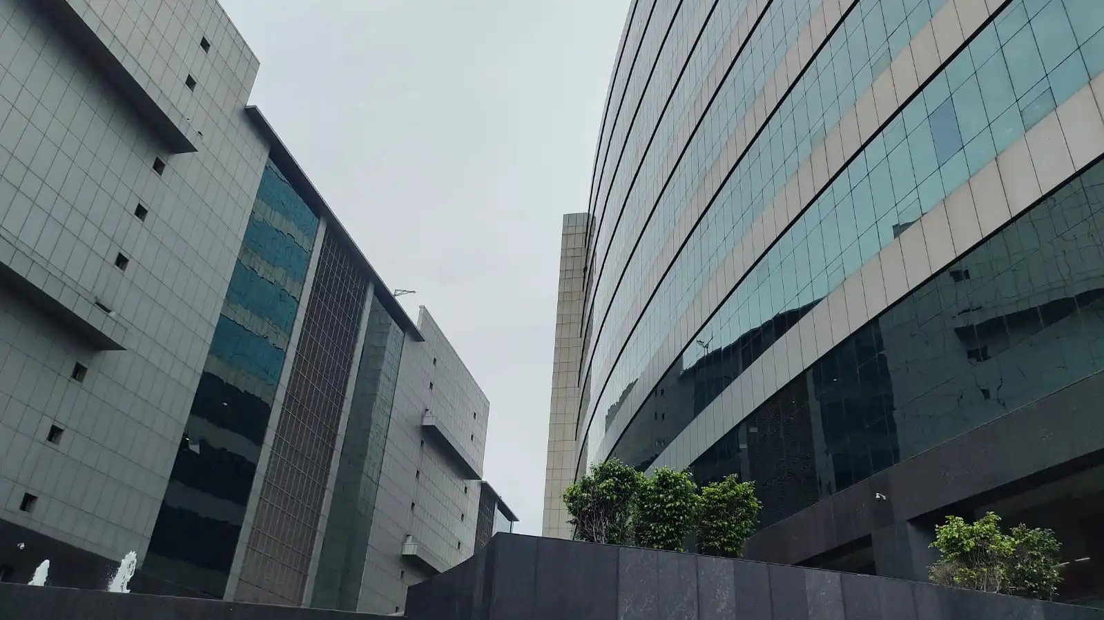Jalan Aquaview in Kolkata — photo 4
