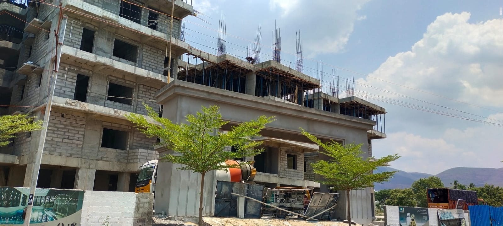 TIRUPATI APARTMENT in Kolkata — photo 1