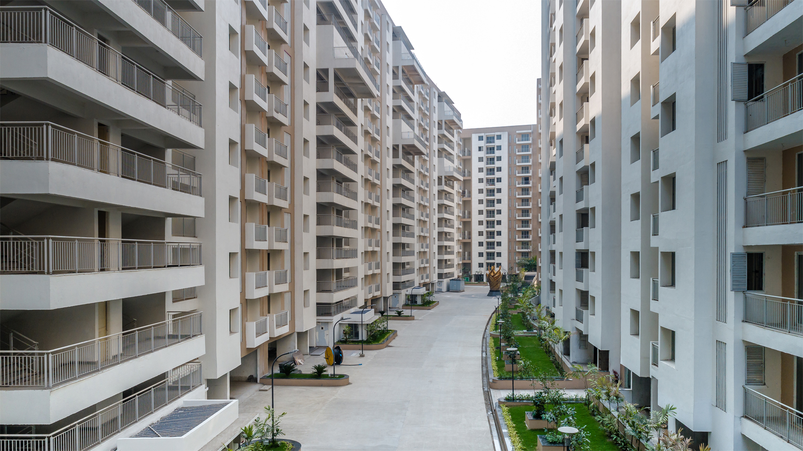Emami City in Kolkata — photo 1