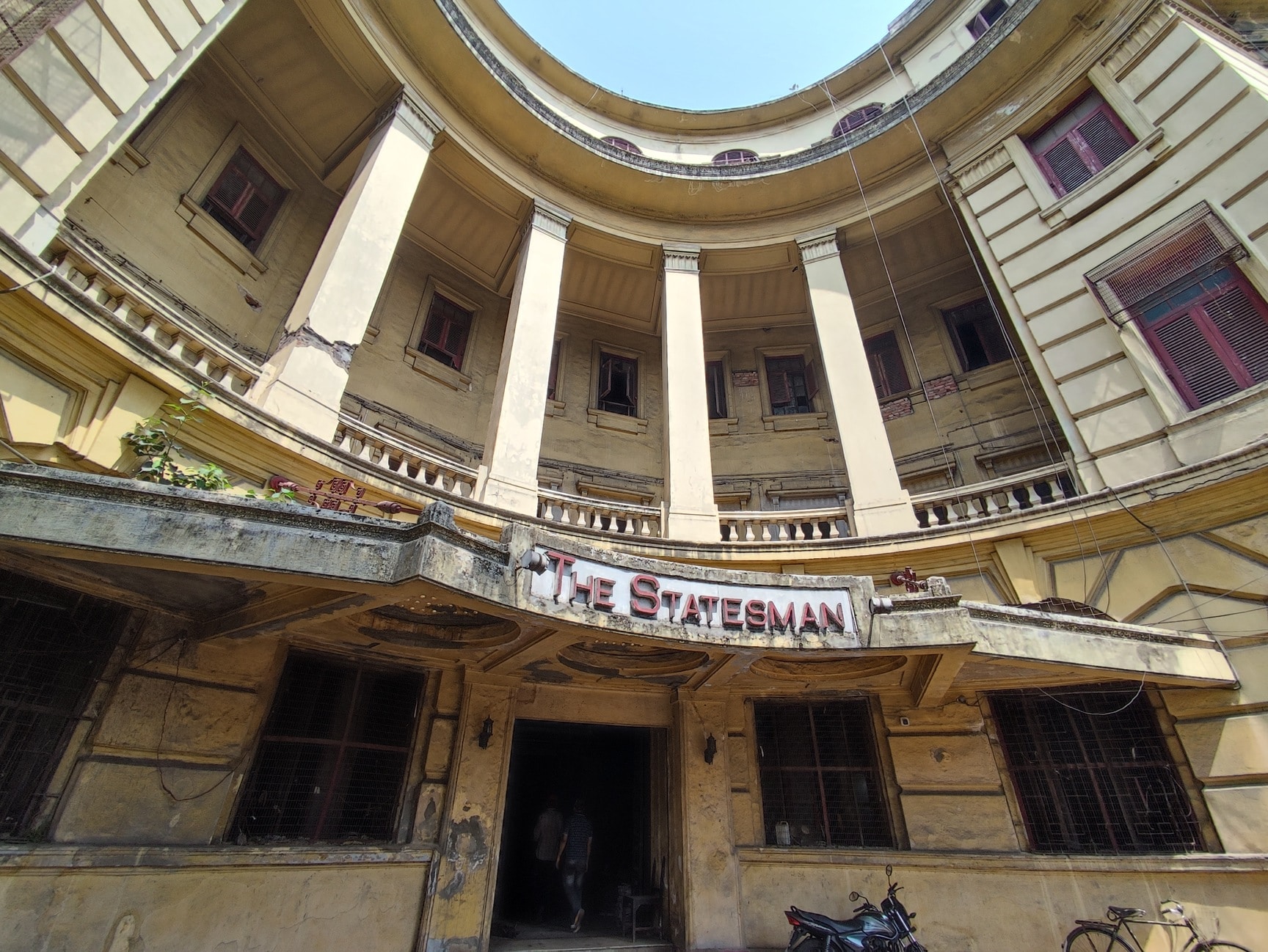 The Statesman in Kolkata — photo 1