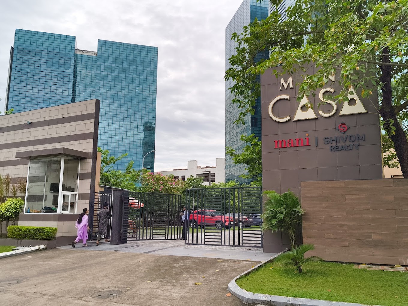 Mani Casa in Kolkata — photo 1