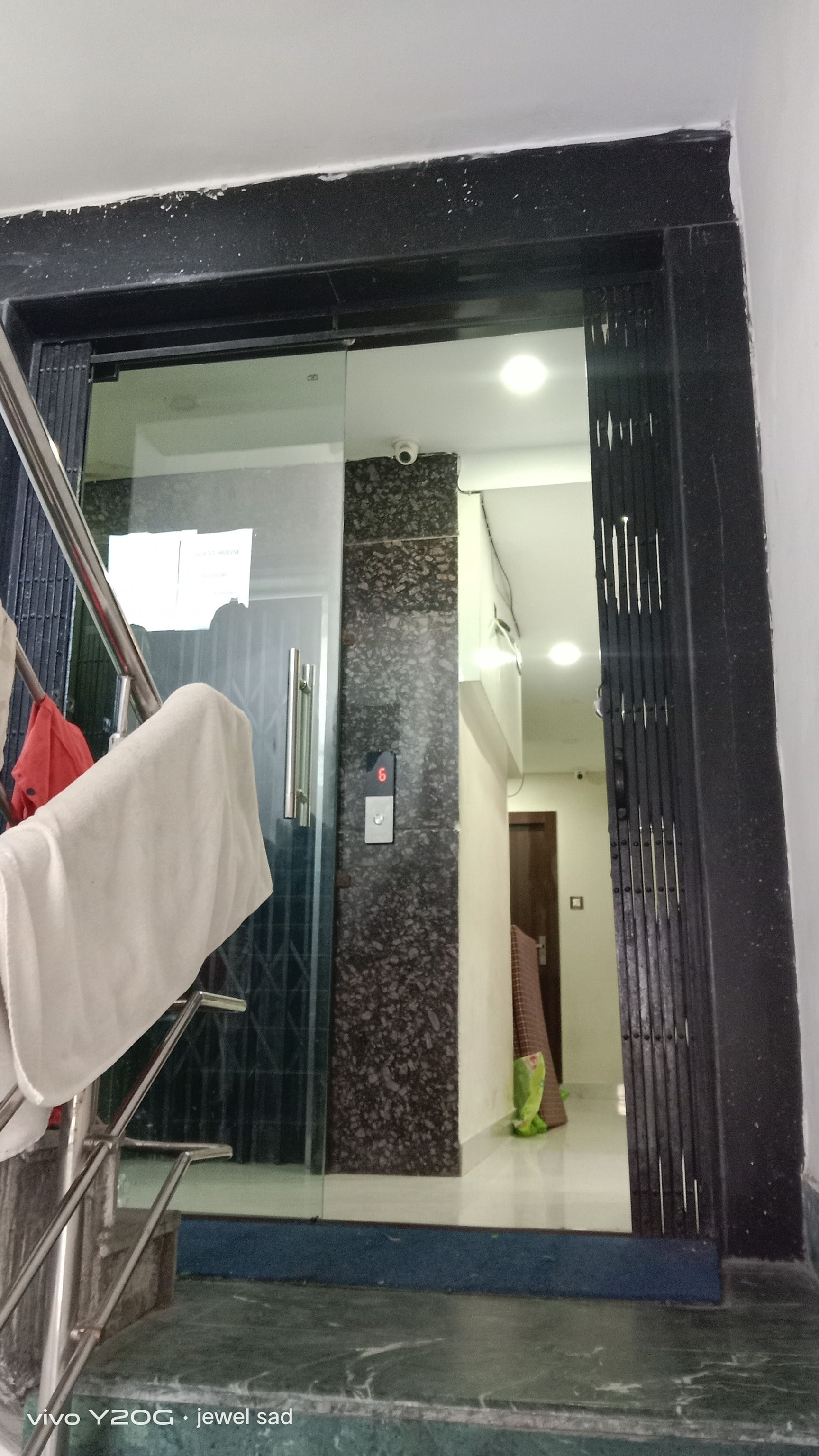 2 BHK residential in Taltala, Kolkata, West Bengal - 700016, Kolkata — photo 5