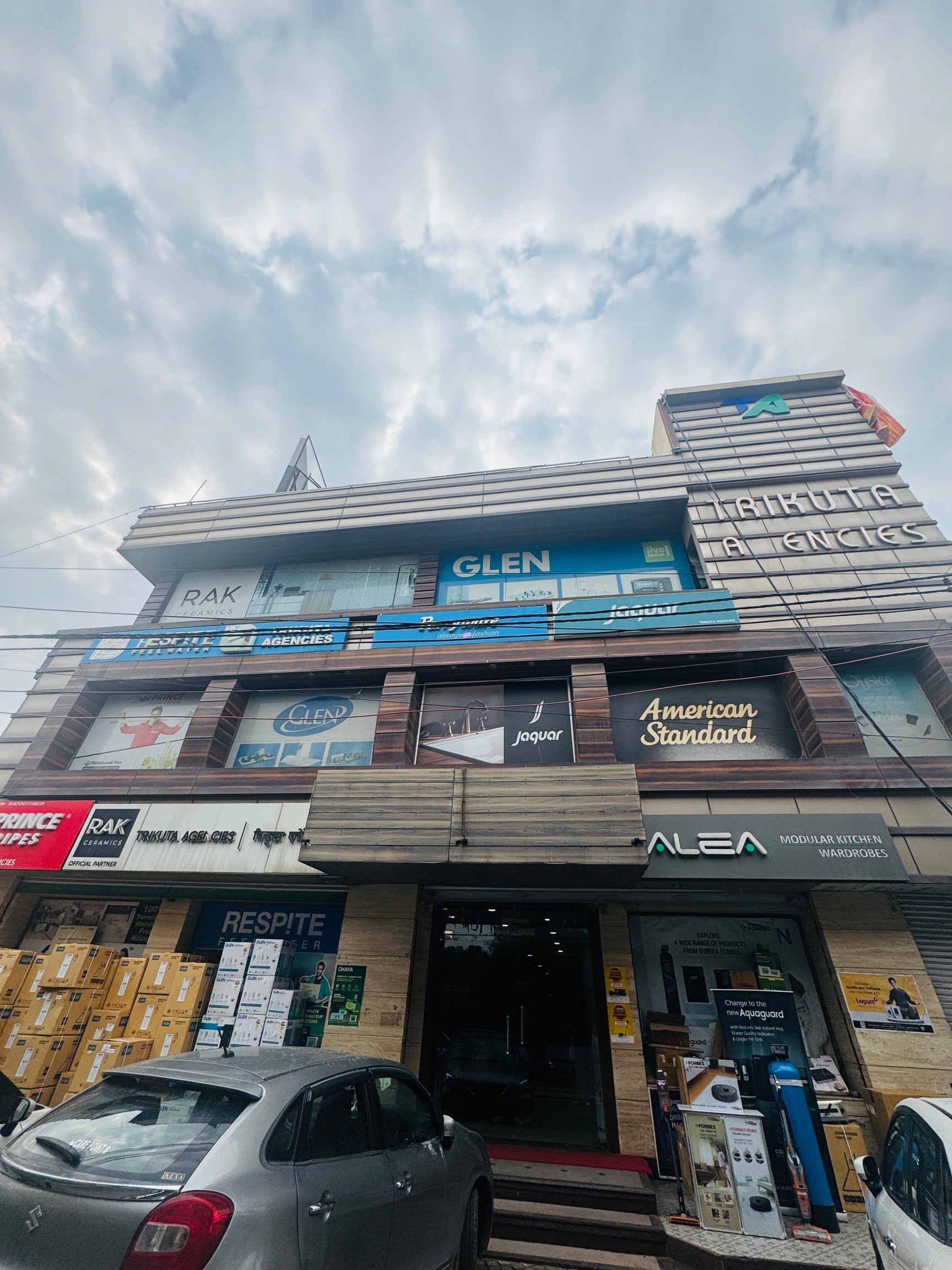 Trikuta 34 in Kolkata — photo 2