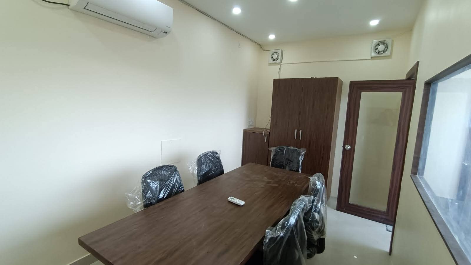 commercial in PS QUBE, National Highway 12, Kolkata, Kolkata — photo 6