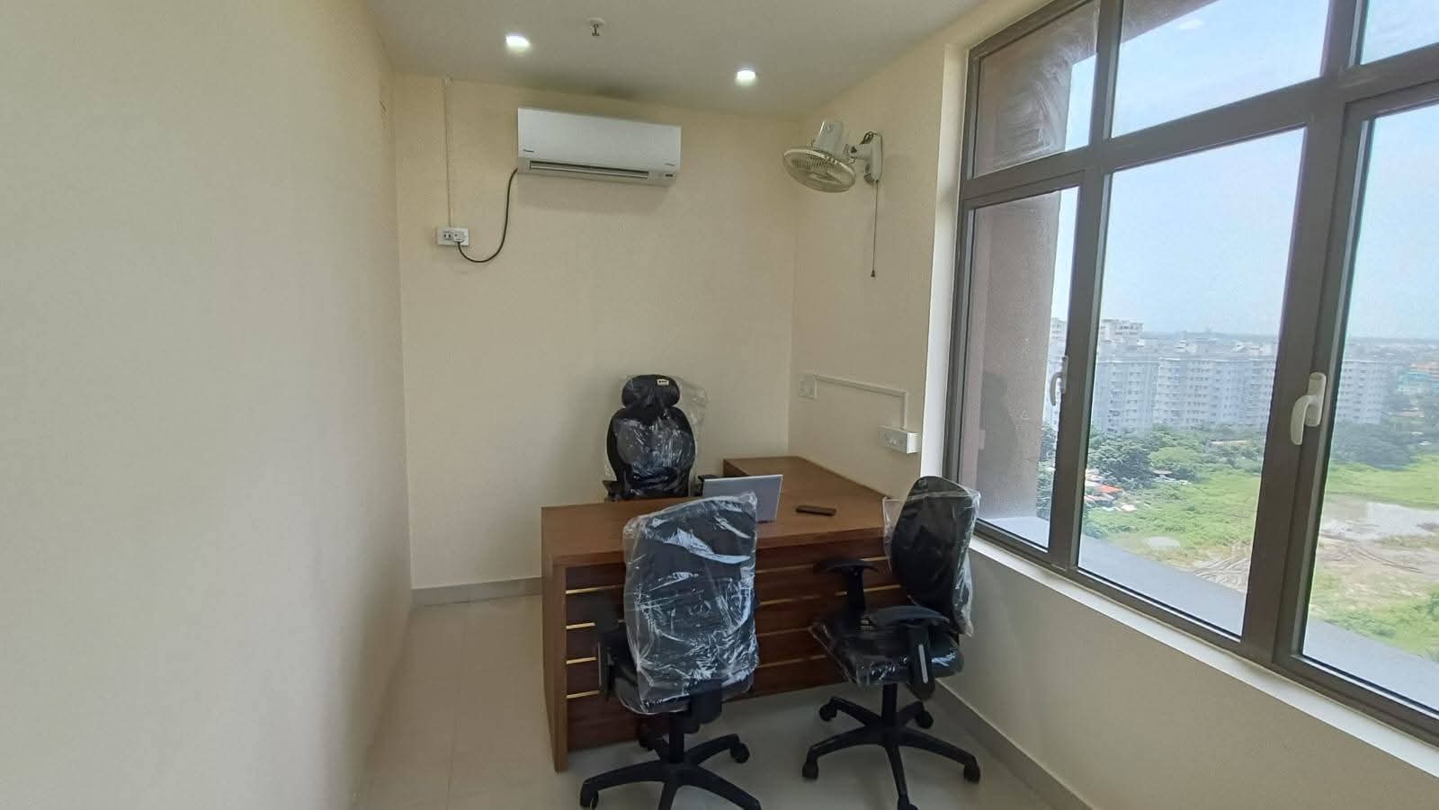 commercial in PS QUBE, National Highway 12, Kolkata, Kolkata — photo 2