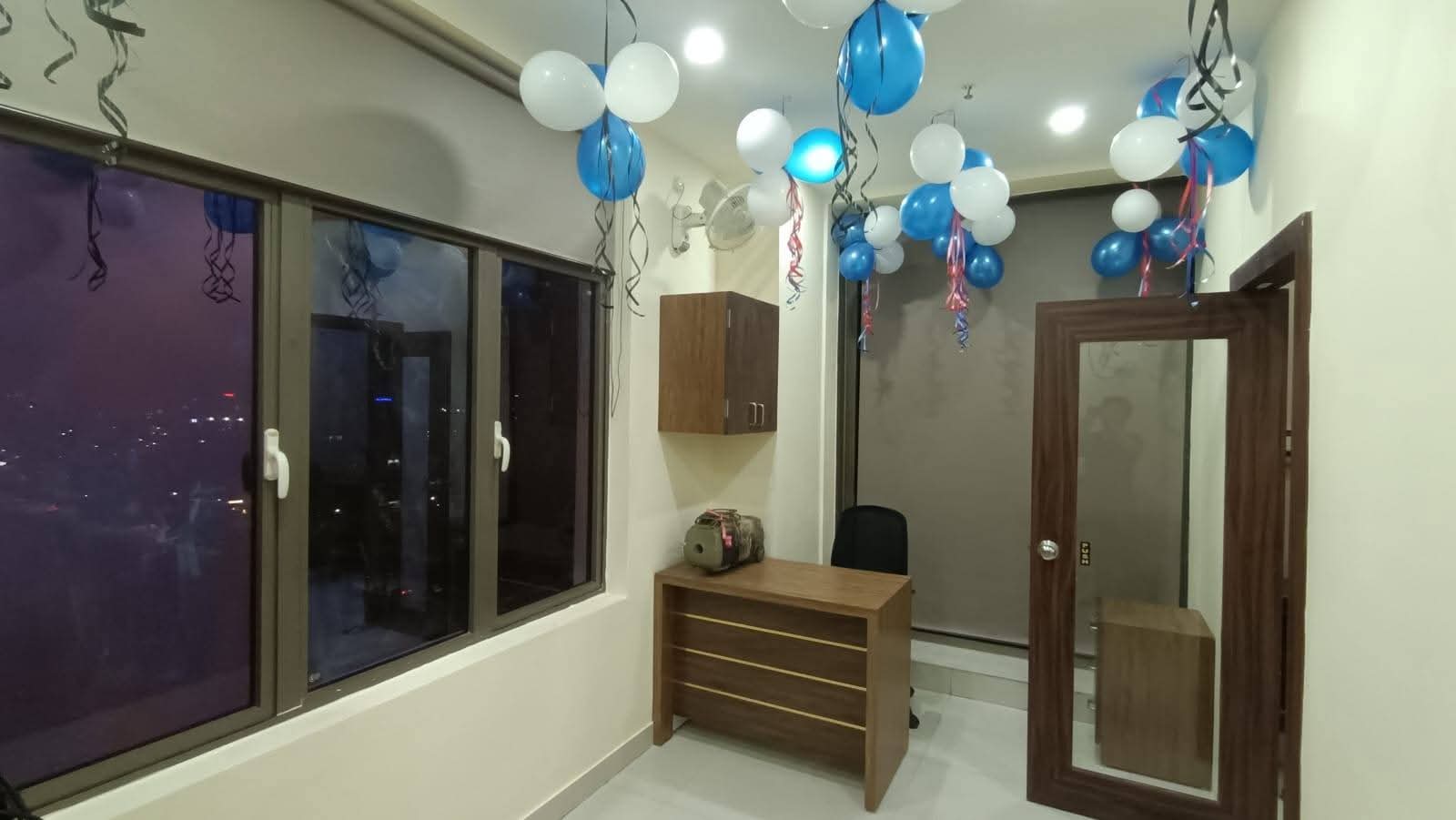 commercial in PS QUBE, National Highway 12, Kolkata, Kolkata — photo 4
