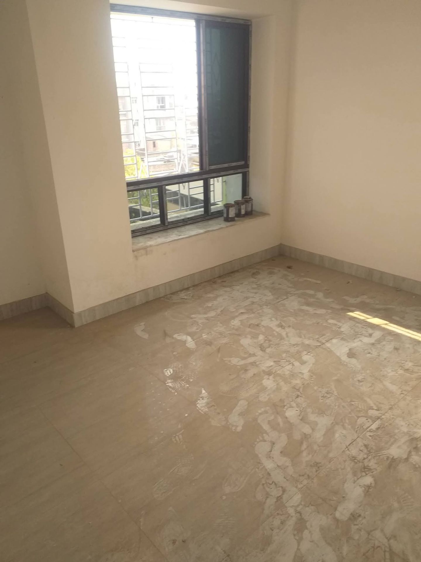 3 BHK residential in Dhakuria, Kolkata, Kolkata — photo 1
