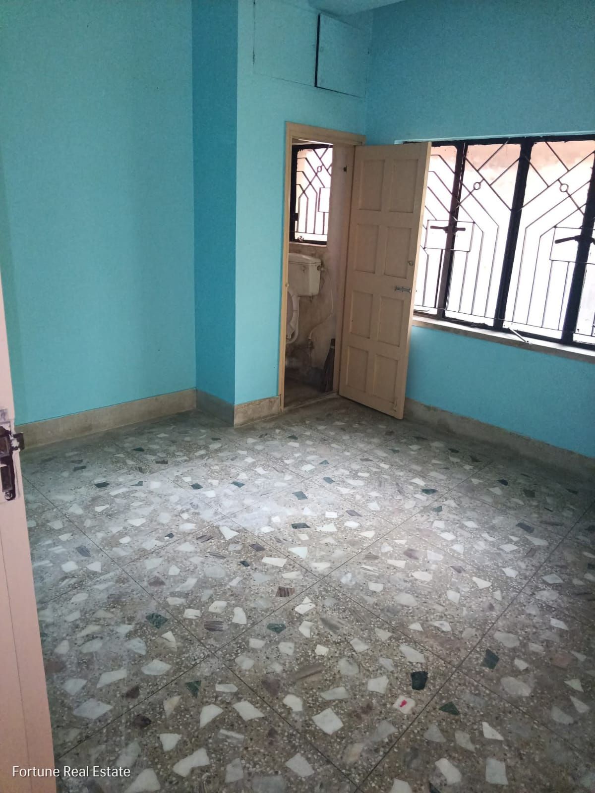 2 BHK residential in NSC Bose Road, Naktala, Kolkata, Kolkata — photo 6