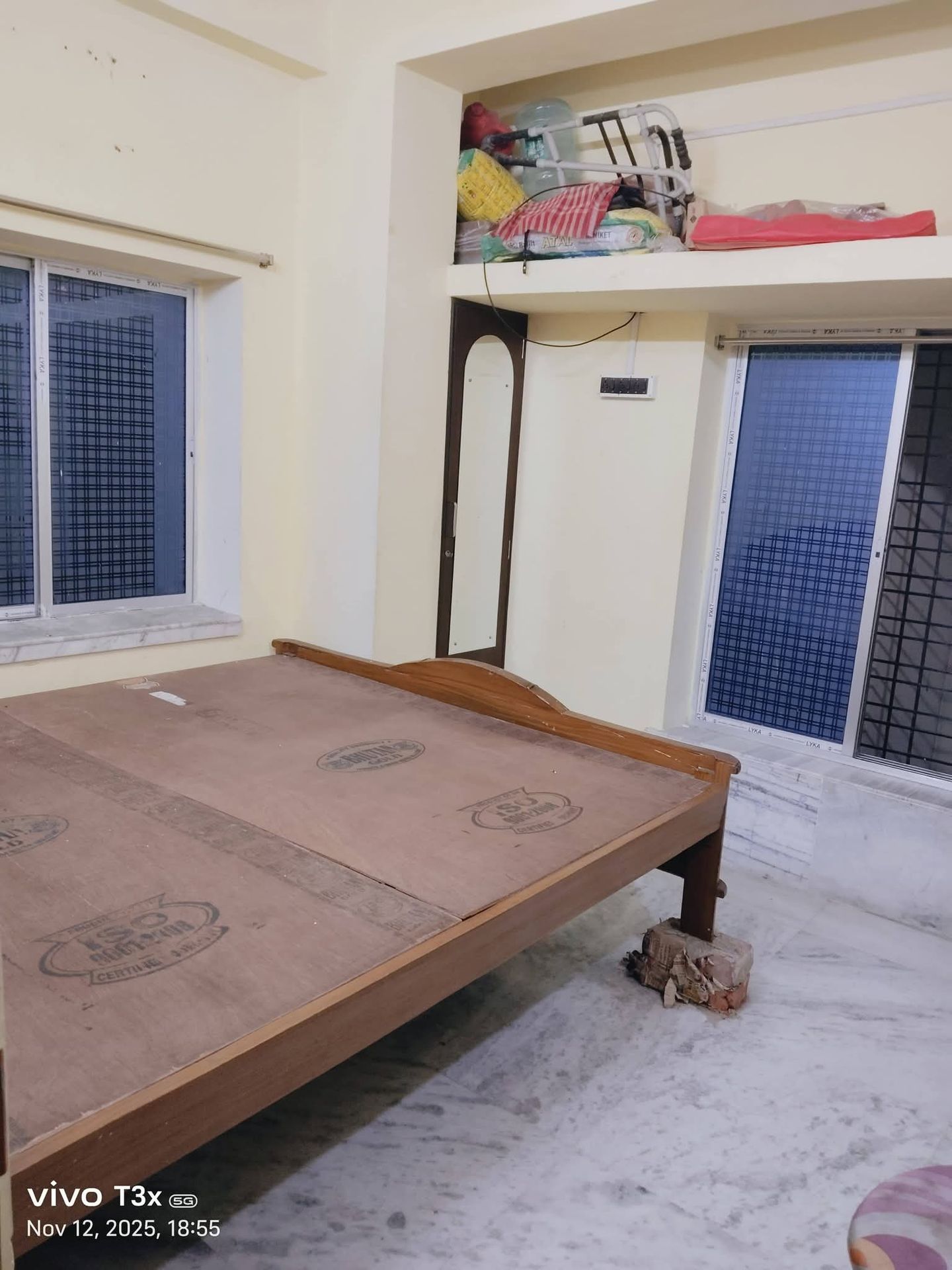 2 BHK residential in 5/37, Azadgarh Road, Regent Colony, Kolkata, Kolkata — photo 1