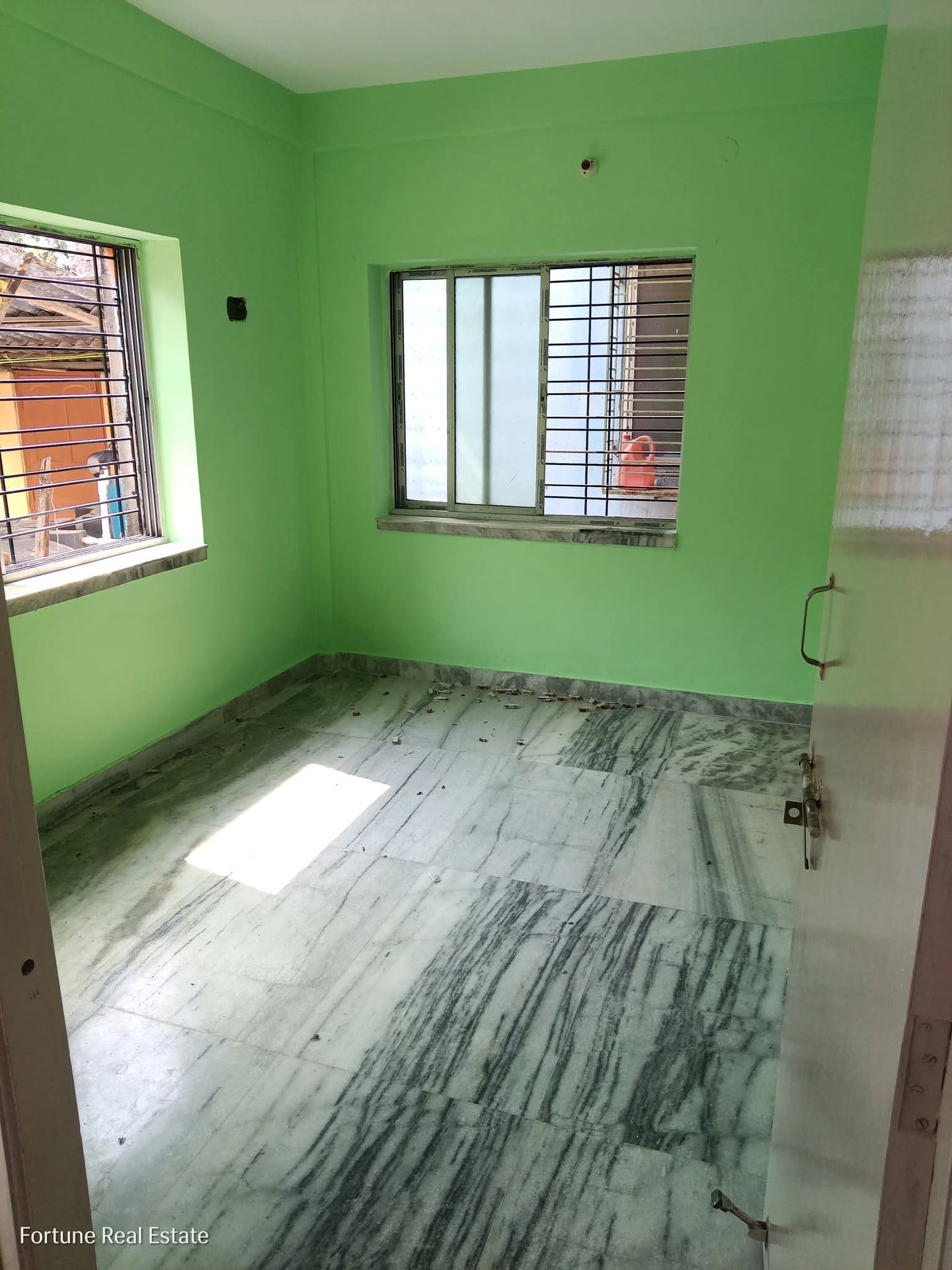 2 BHK residential in Golf Green, Kolkata, Kolkata — photo 6
