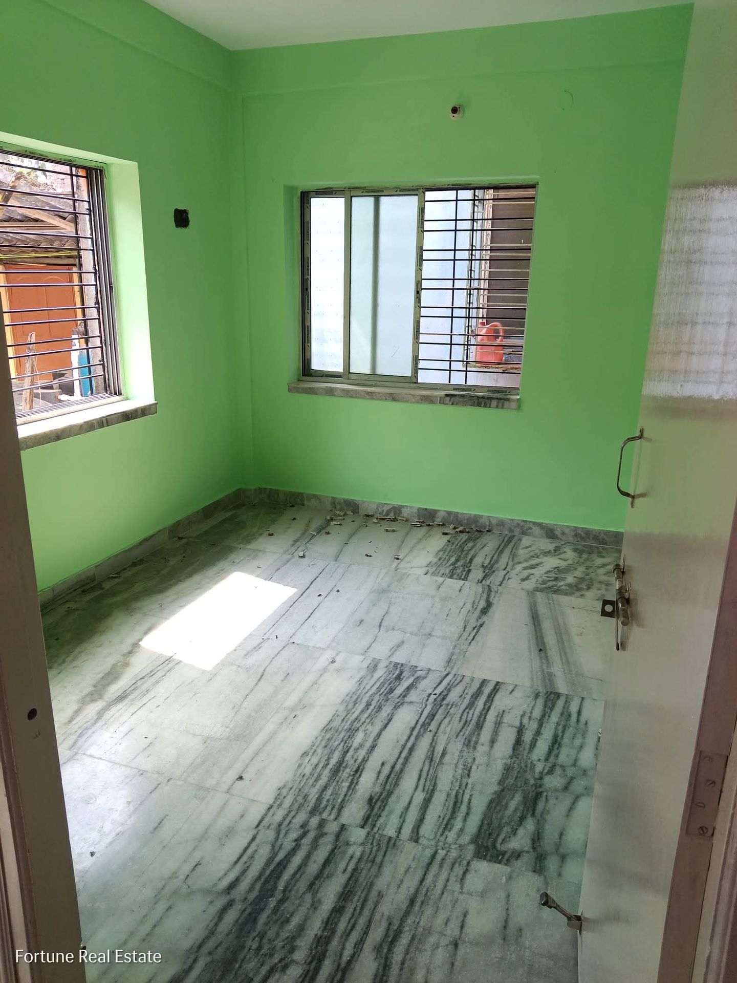 2 BHK residential in Golf Green, Kolkata, Kolkata — photo 3
