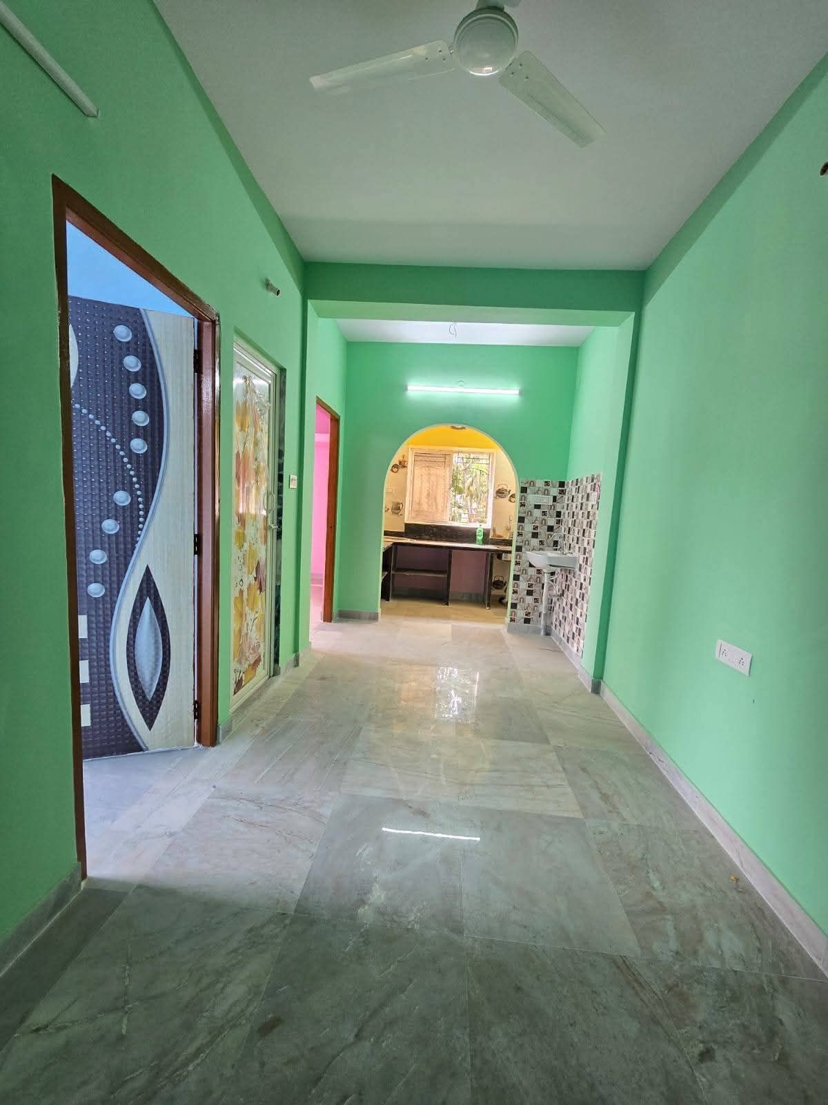 2 BHK residential in Tollygunge metro station, Mahanayak Uttam Kumar Metro Station, Kolkata, Kolkata — photo 6