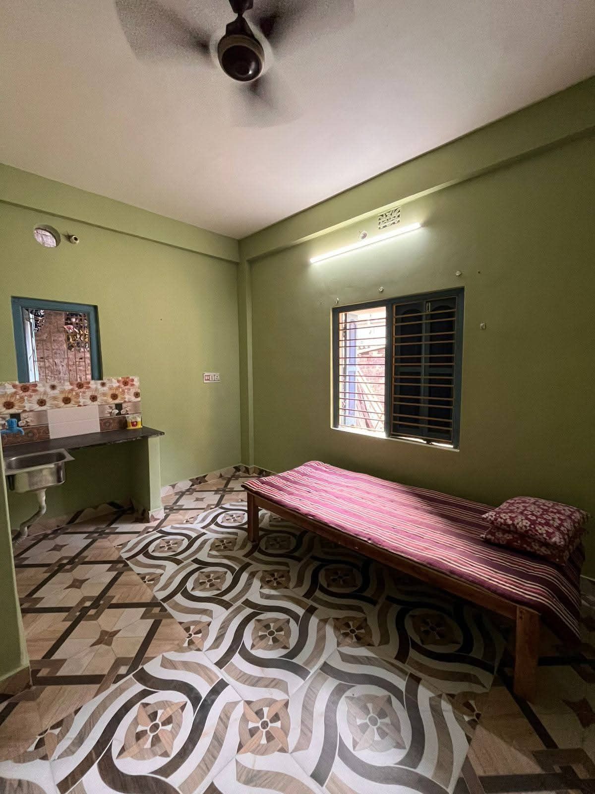 1 BHK residential in Tarulia 3 Lane, Tarulia, Kolkata, Kolkata — photo 3