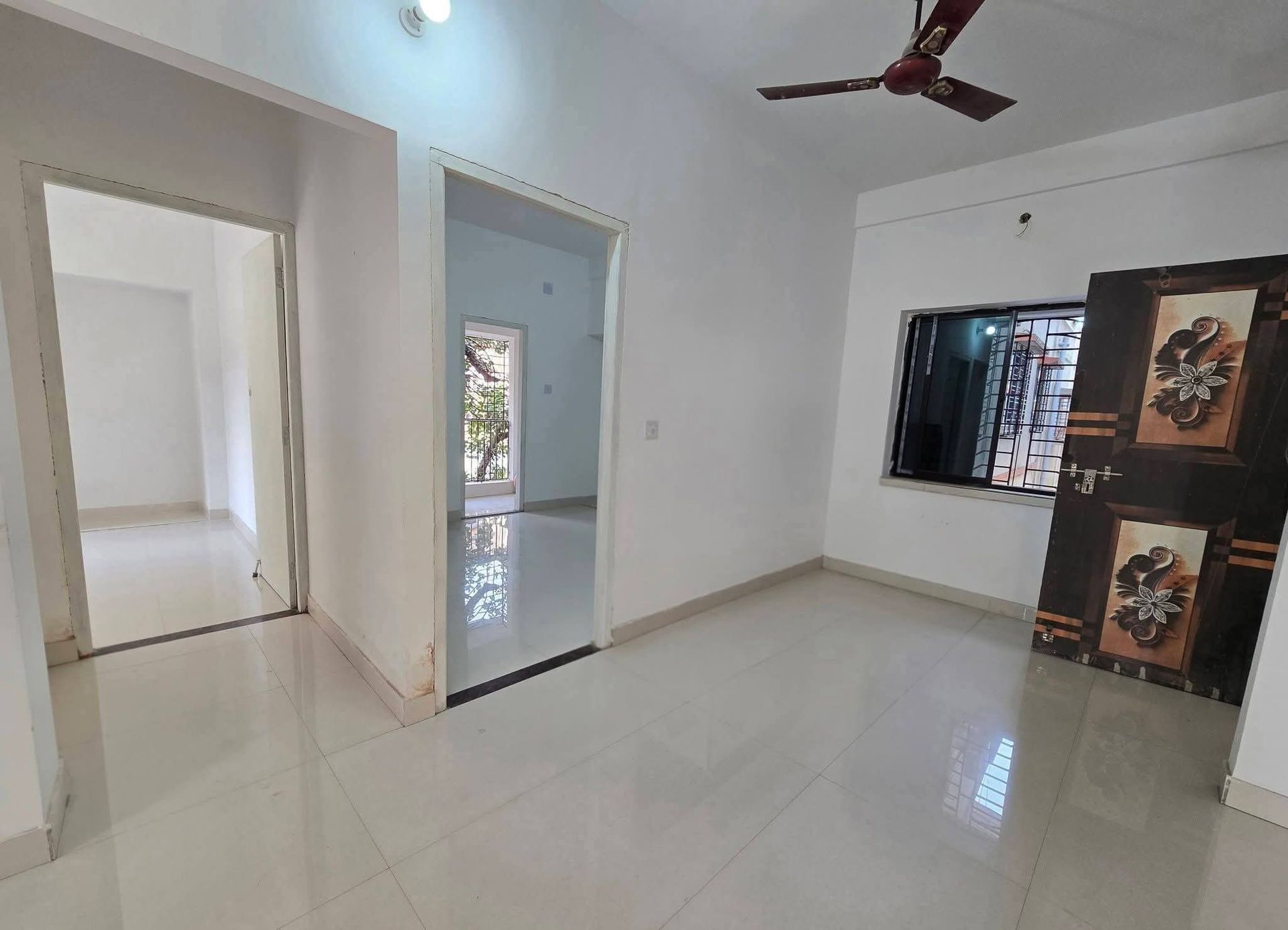 3 BHK residential in Gitanjali, Netaji Subhash Chandra Bose Road, Kolkata, Kolkata — photo 2