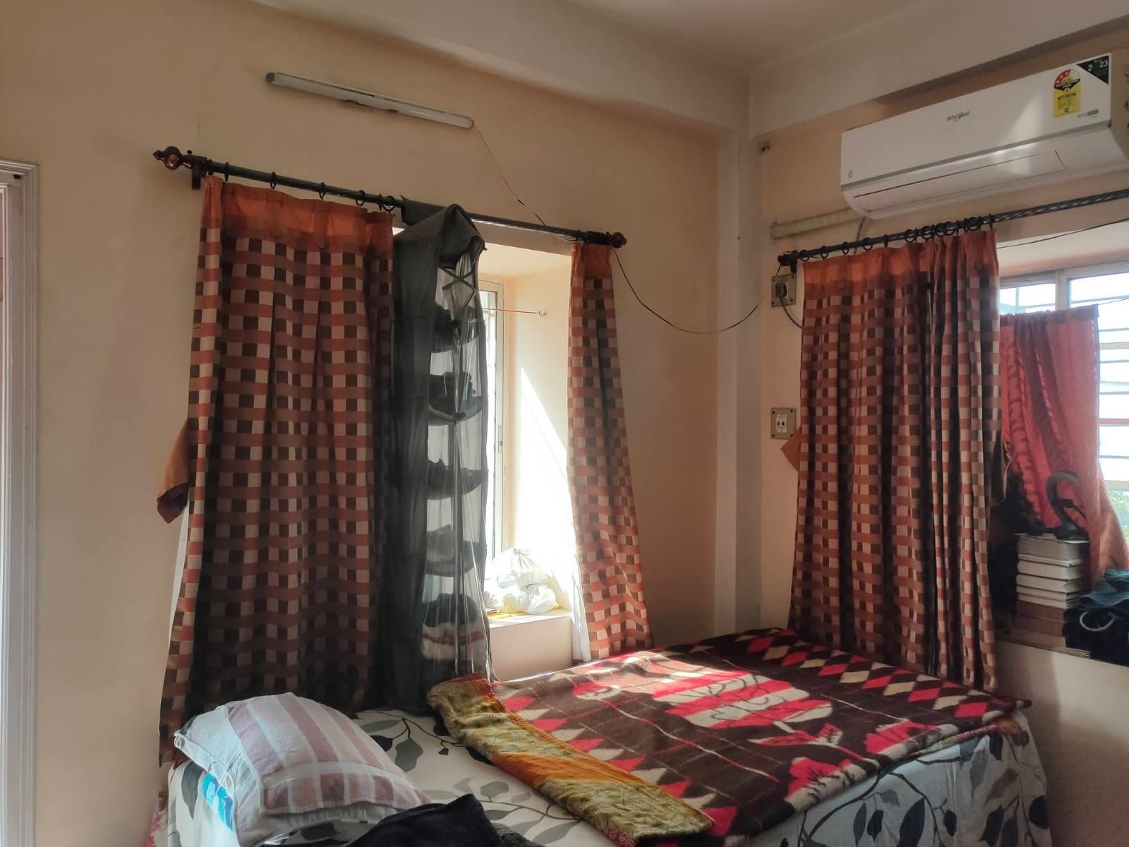 2 BHK residential in Biren Roy Road East, 18 Bigha, Kolkata, Kolkata — photo 5